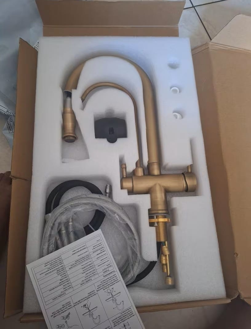 Customer photo review of Karlstad Antique - Two-Way Kitchen Faucet with Filter Tap & Pull-Out Sprayer for Kitchen Sink