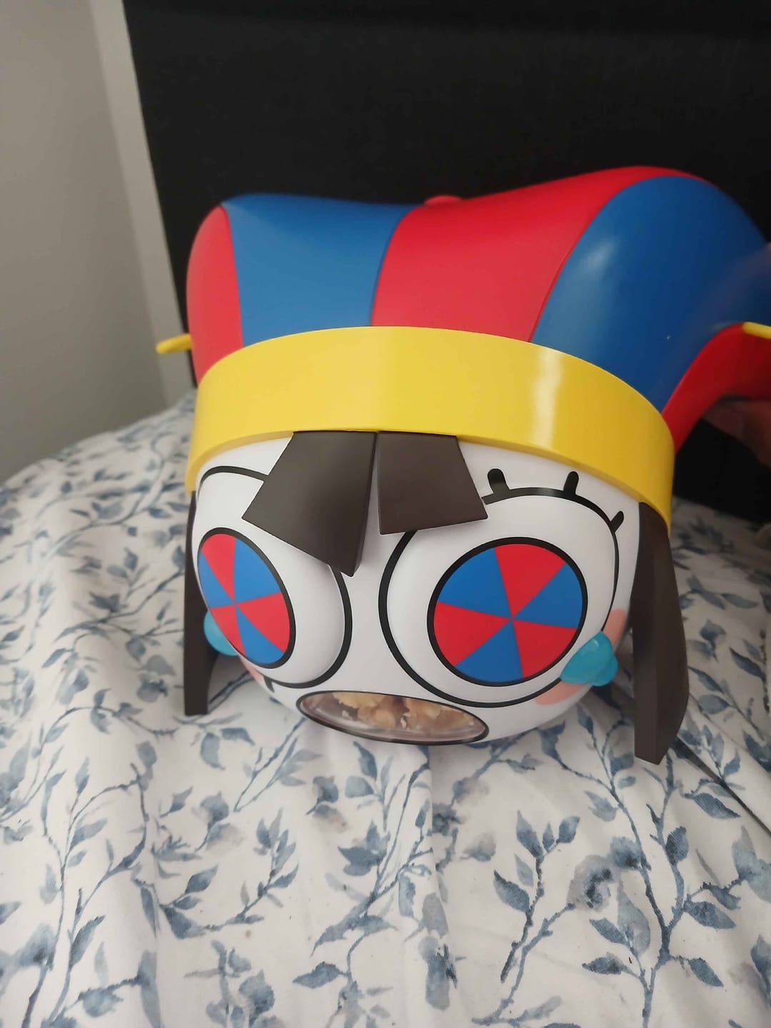Customer photo review of Pomni Popcorn Bucket