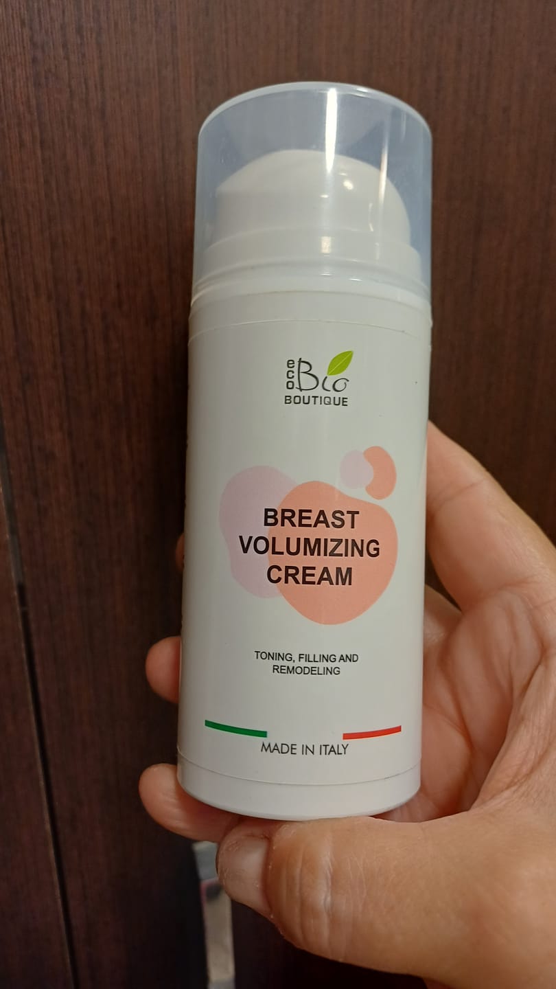 Customer photo review of Crema Voluminizadora de Pecho