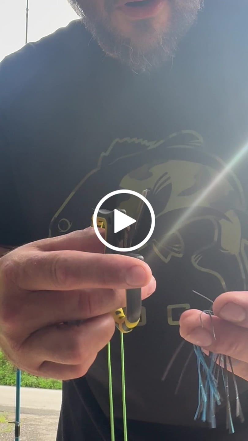 Customer video review of Mini Scissors for Cutting Braided Fishing Line