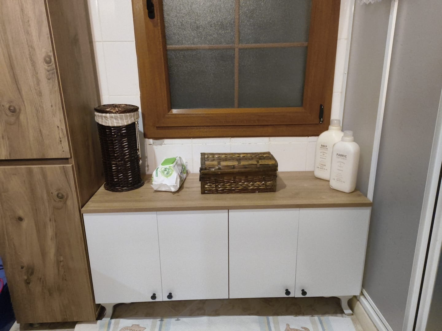 Customer photo review of Rani BA120 Gardırop Üst Modülü Çok Amaçlı Dolap Sepet Ceviz - Beyaz