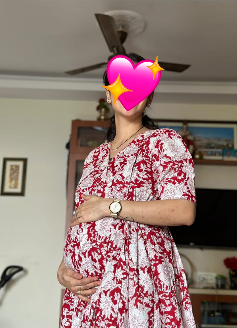 Customer photo review of Roses r Red Maternity Feeding dress