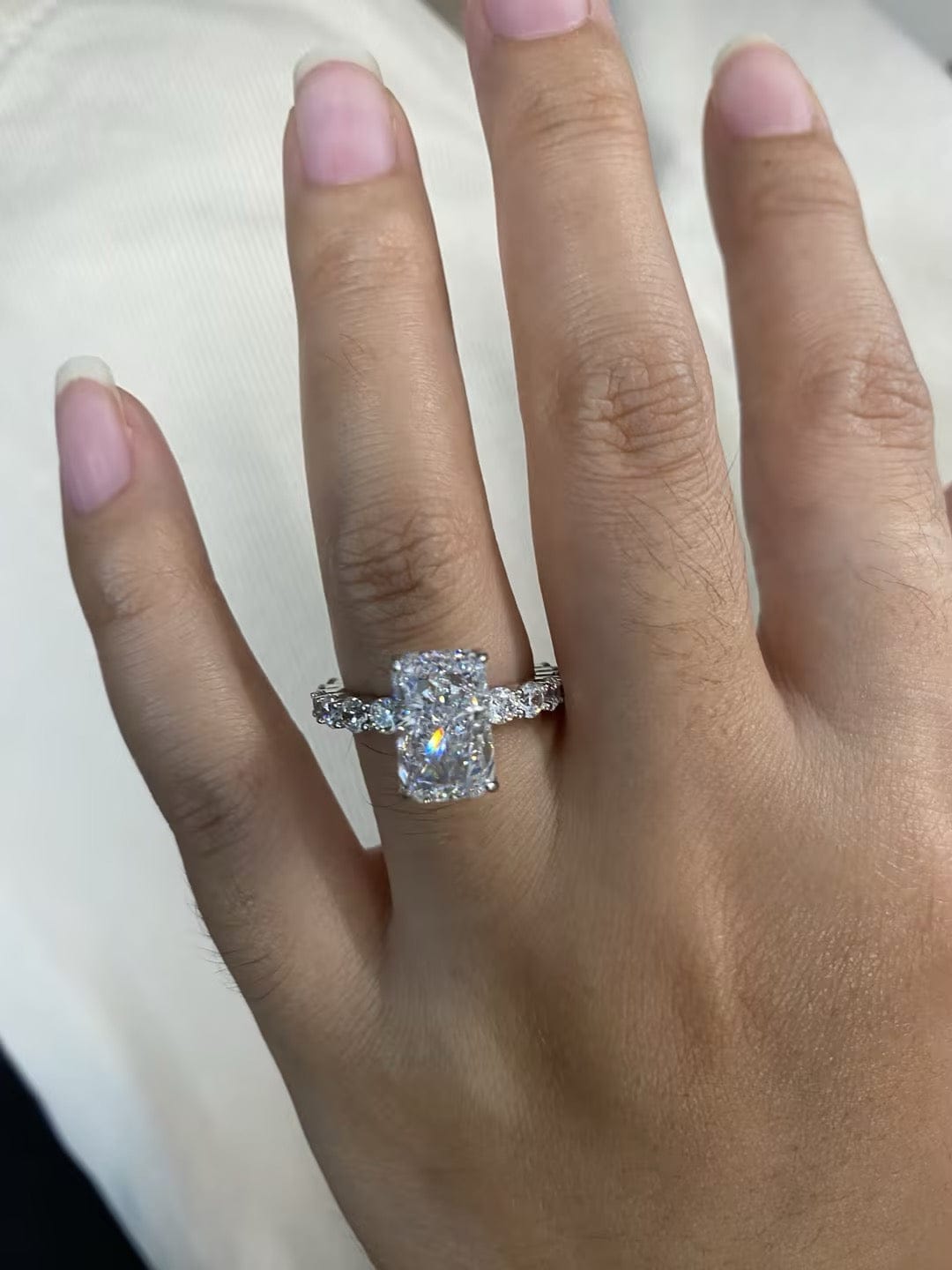 Customer photo review of S925 Moissanite/Simulated Diamond Classic 3.5Ct Radiant Cut Engagement Ring Promise Ring For Her