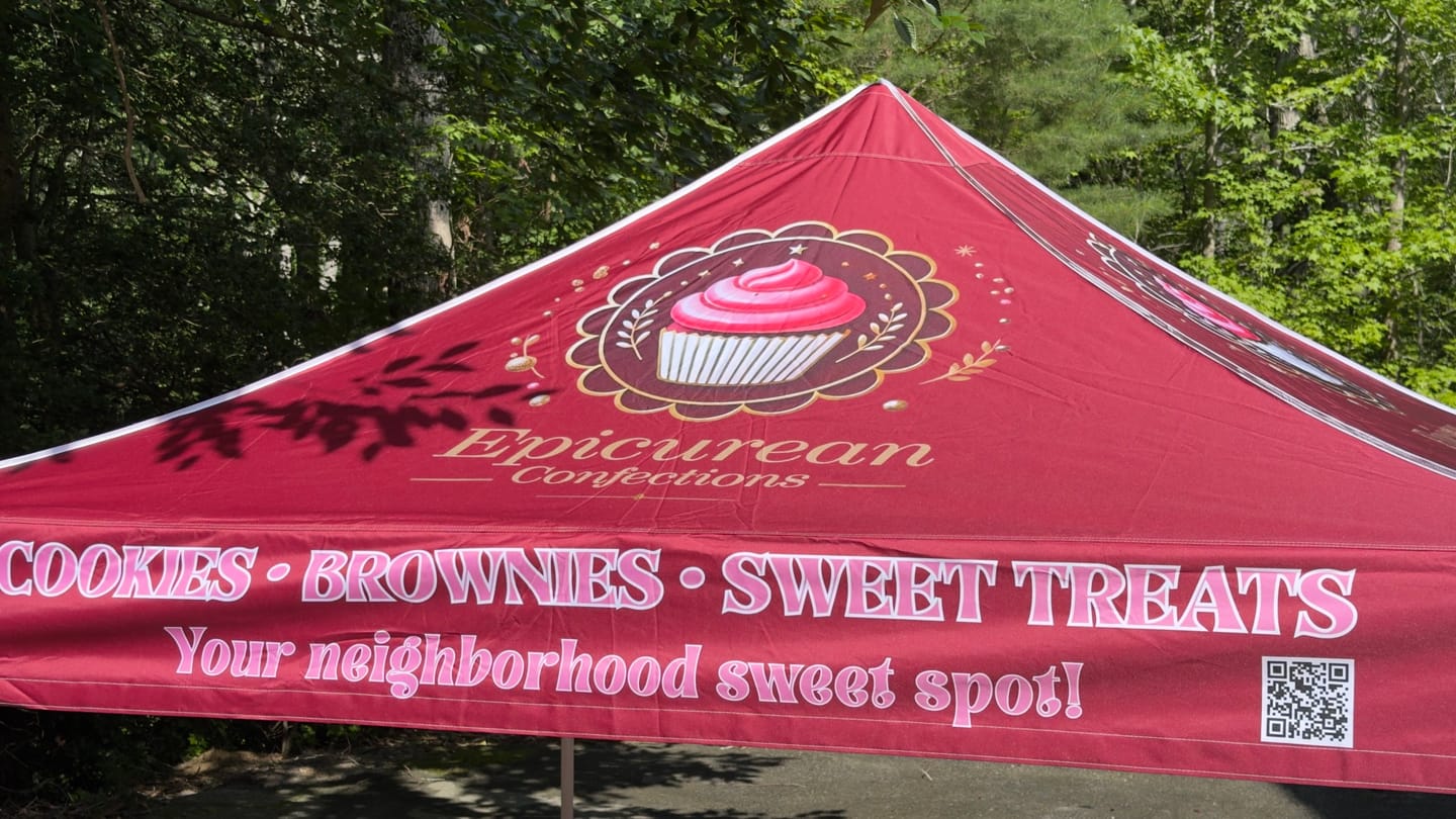 Customer photo review of ABCCANOPY Custom Canopy Top with Logo 8x8/10x10/10x15/10x20 (Top Only)
