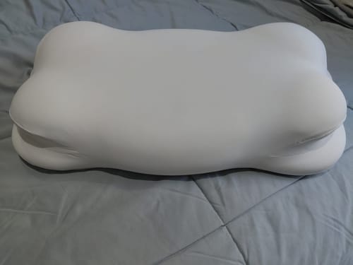 Customer photo review of Cloudii Comfort Align Pillow
