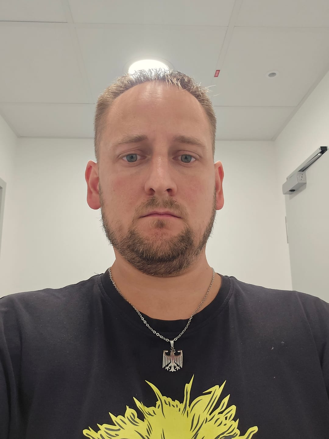 Customer photo review of Deutschland Adler Kette