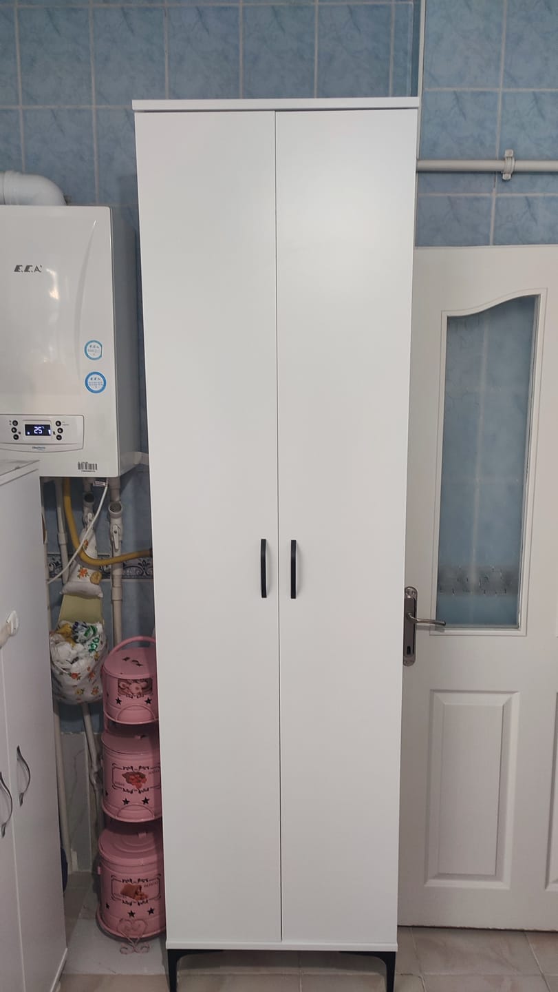 Customer photo review of Rani JE257 Çok Amaçlı Dolap 2 Kapaklı 6 Raflı Kiler Mutfak Dolabı Beyaz