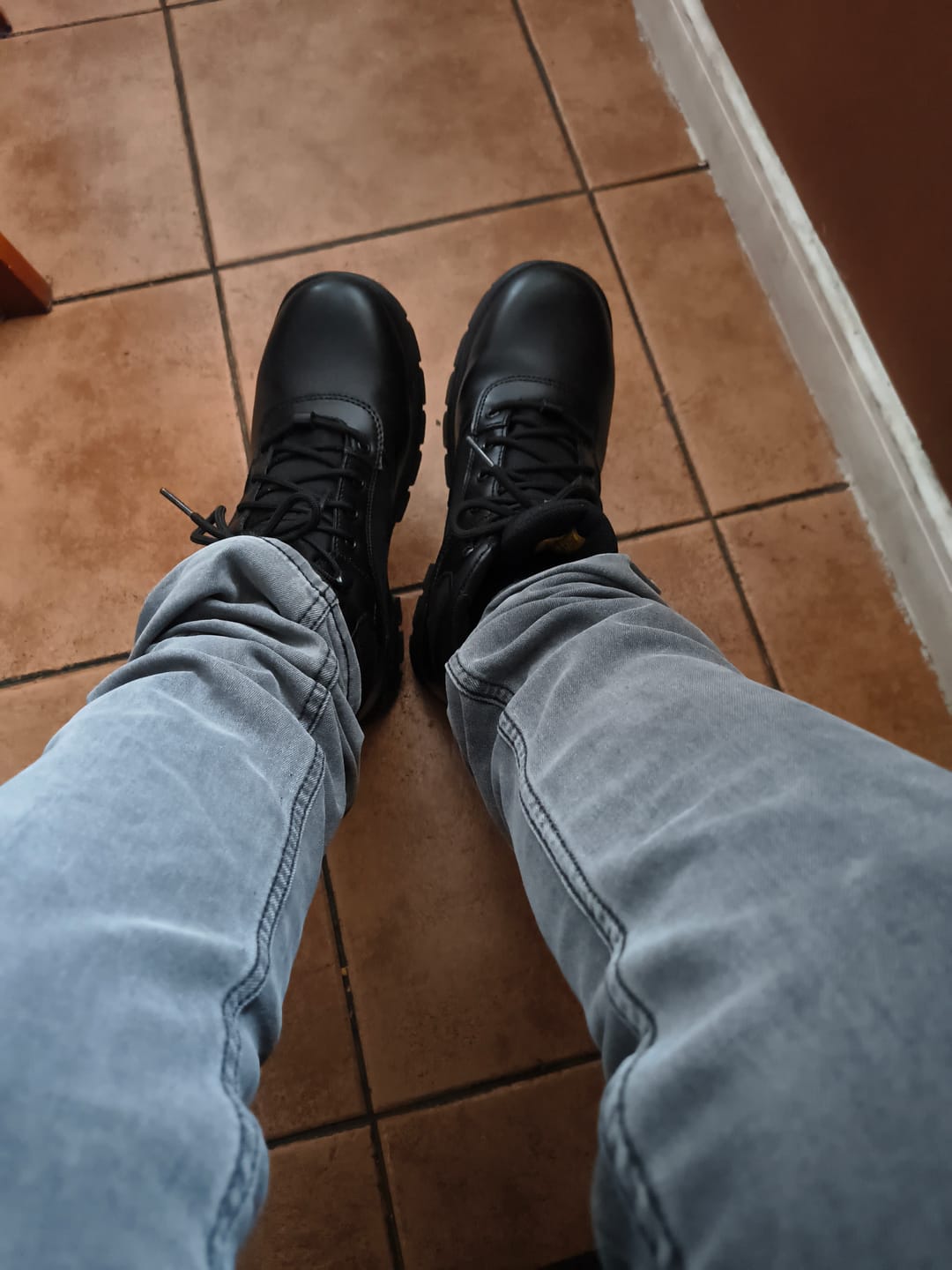 Customer photo review of Botín Táctico de Seguridad Hombre Skechers Work Wascana-Benen Negro