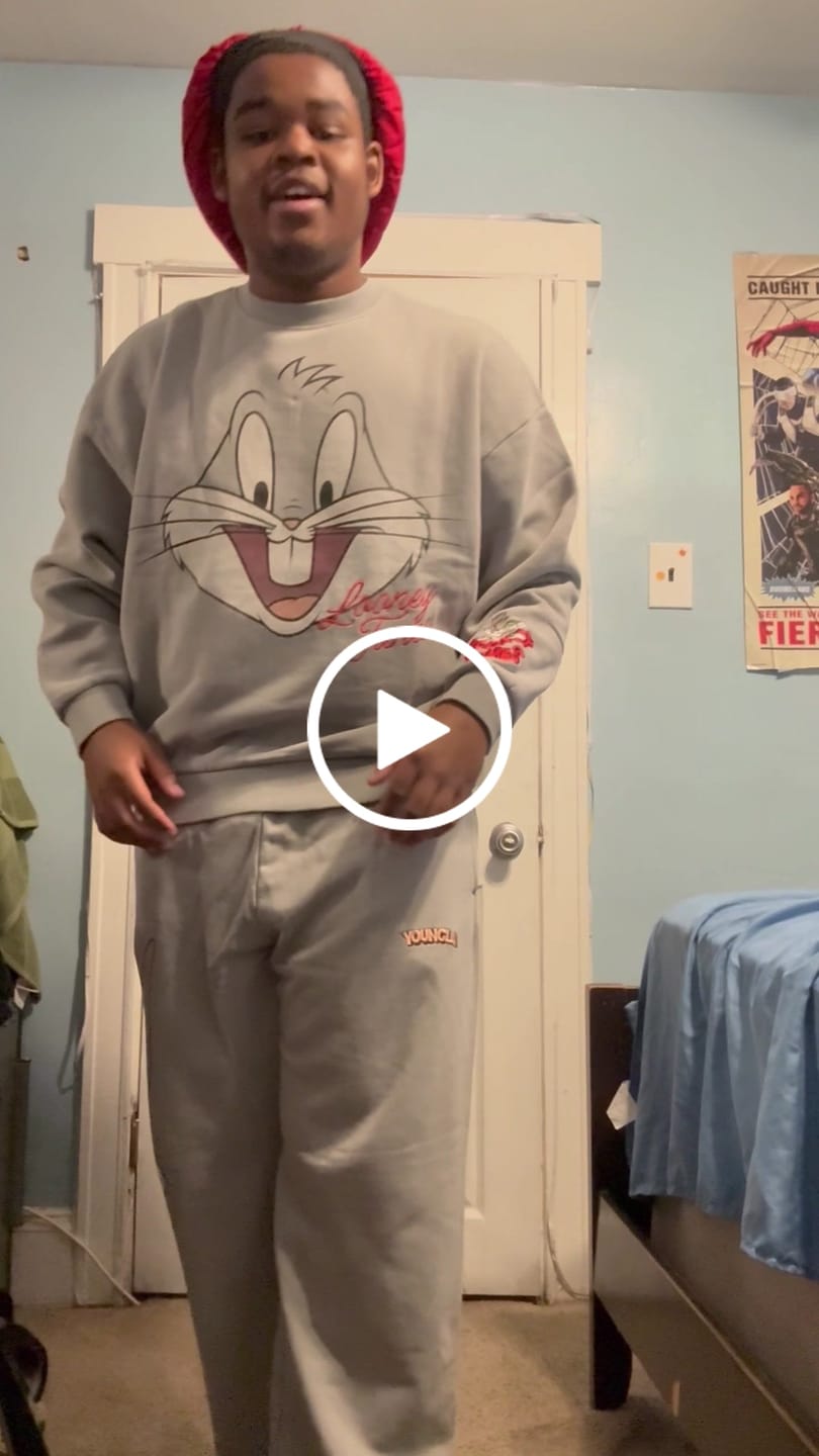 Customer video review of 2169 - Looney Tunes Character Sweats
