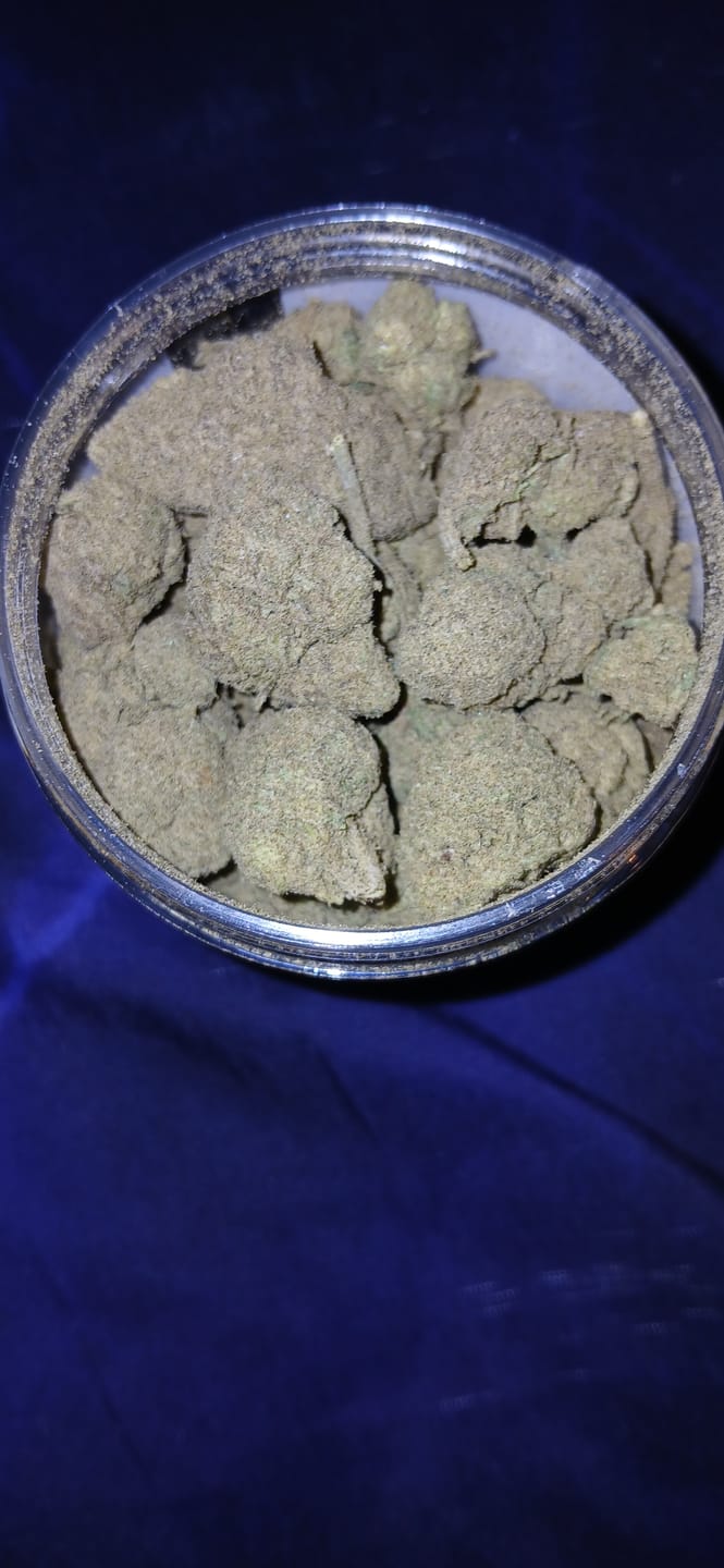 Customer photo review of Moonrocks 28 Grams