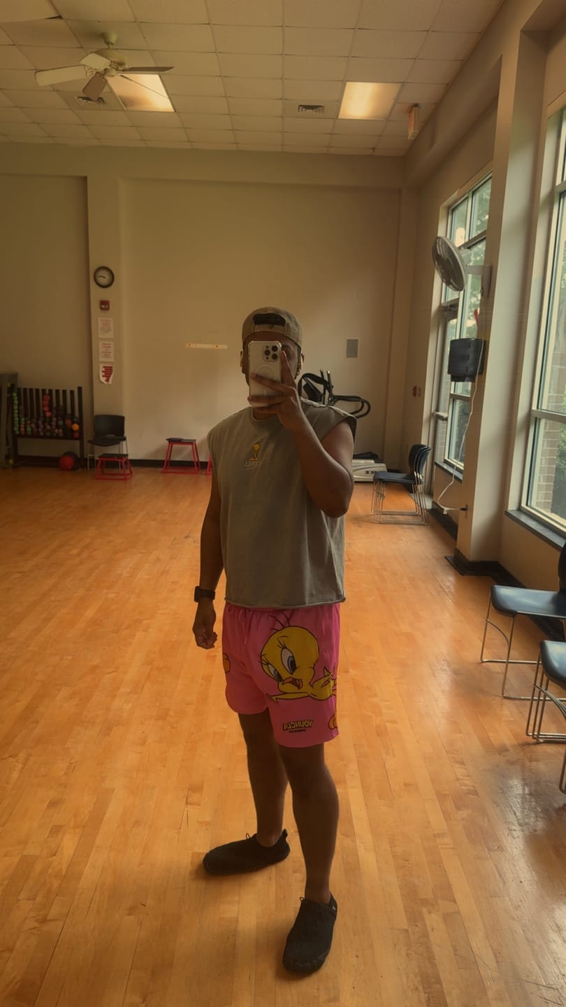 Customer photo review of 1098 - Looney Tunes Basketball Shorts