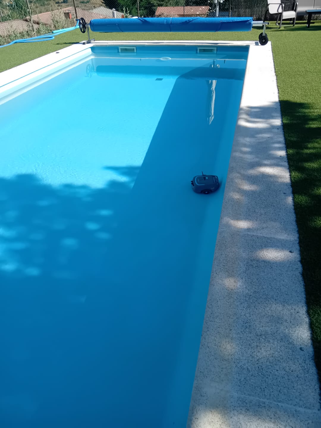 Customer photo review of Premium Rechargeable Battery Pack for Wybot A1 Robotic Pool Vacuum Cleaner 22.2V 3500mAh Lithium-ion