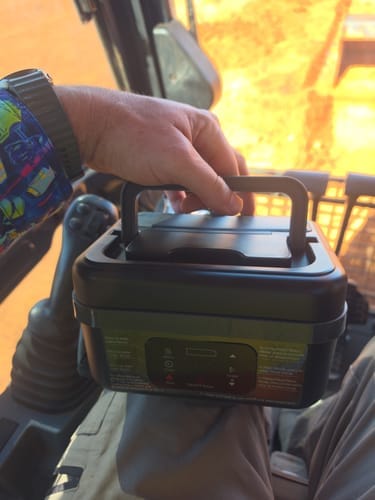 Customer photo review of Harbour Essentials - Wireless & Self Heating Lunchbox