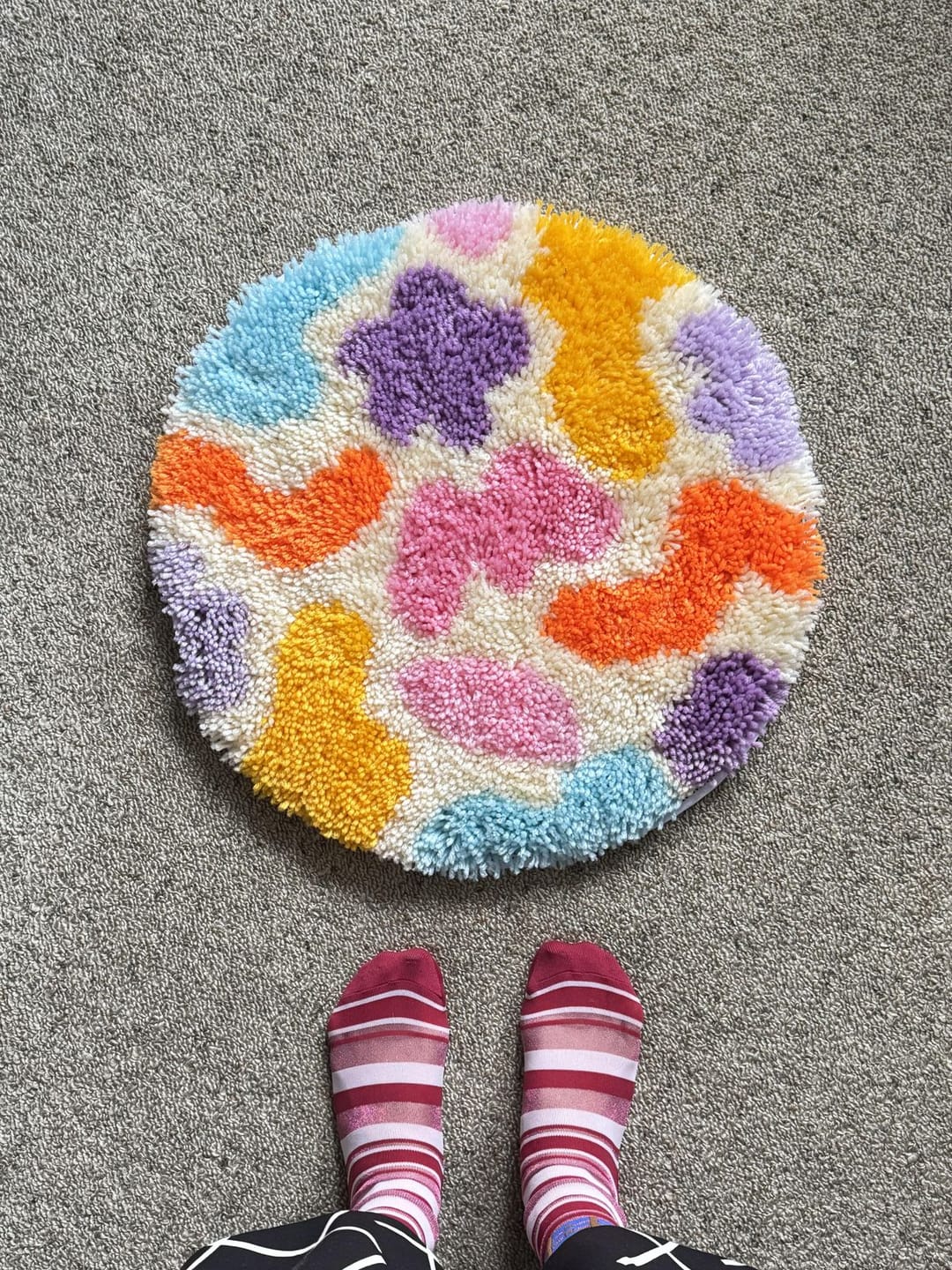 Customer photo review of BOTANIC BRIGHTS - Rug Making Kit