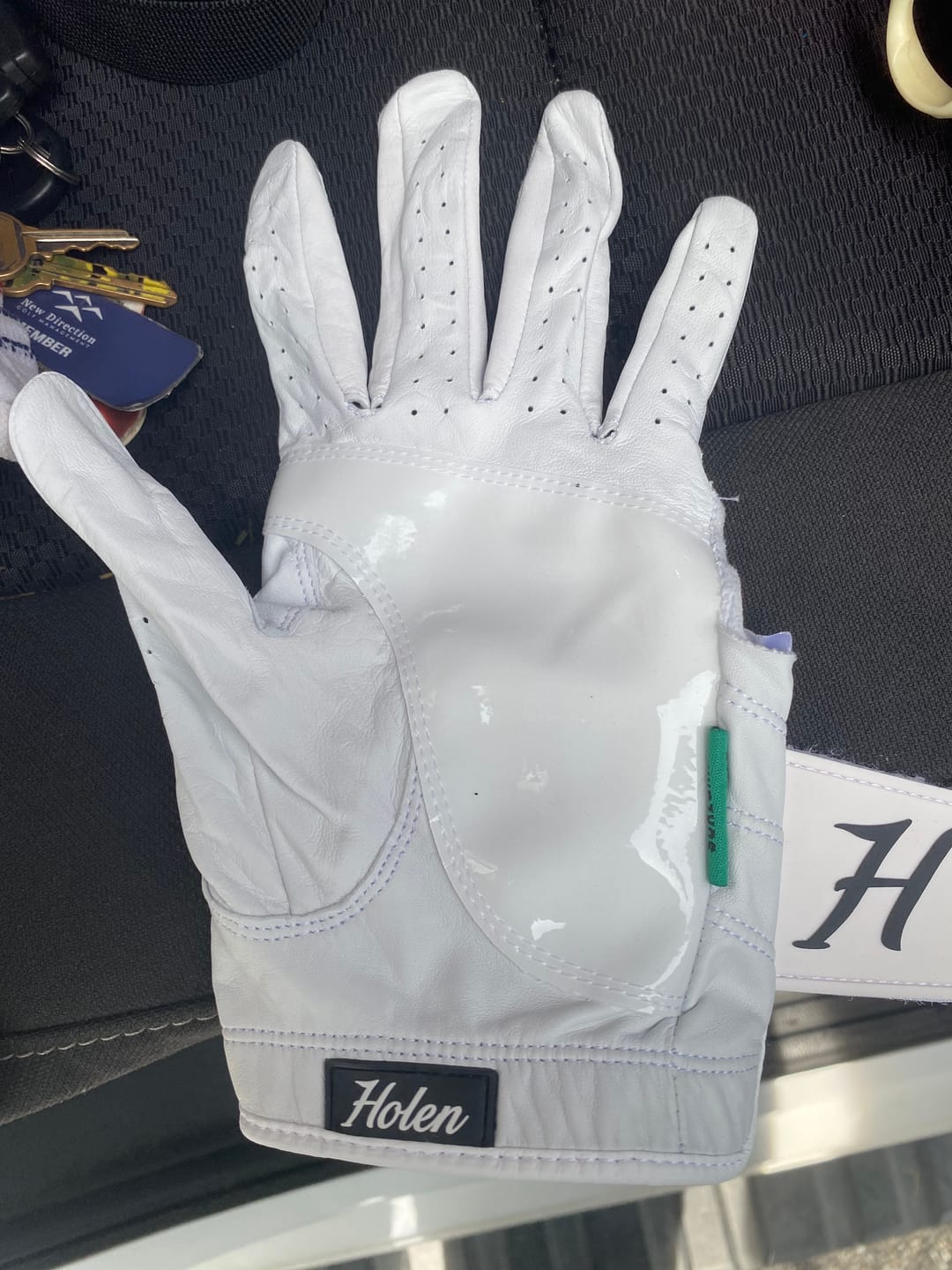 Customer photo review of Holen SureGrip Glove