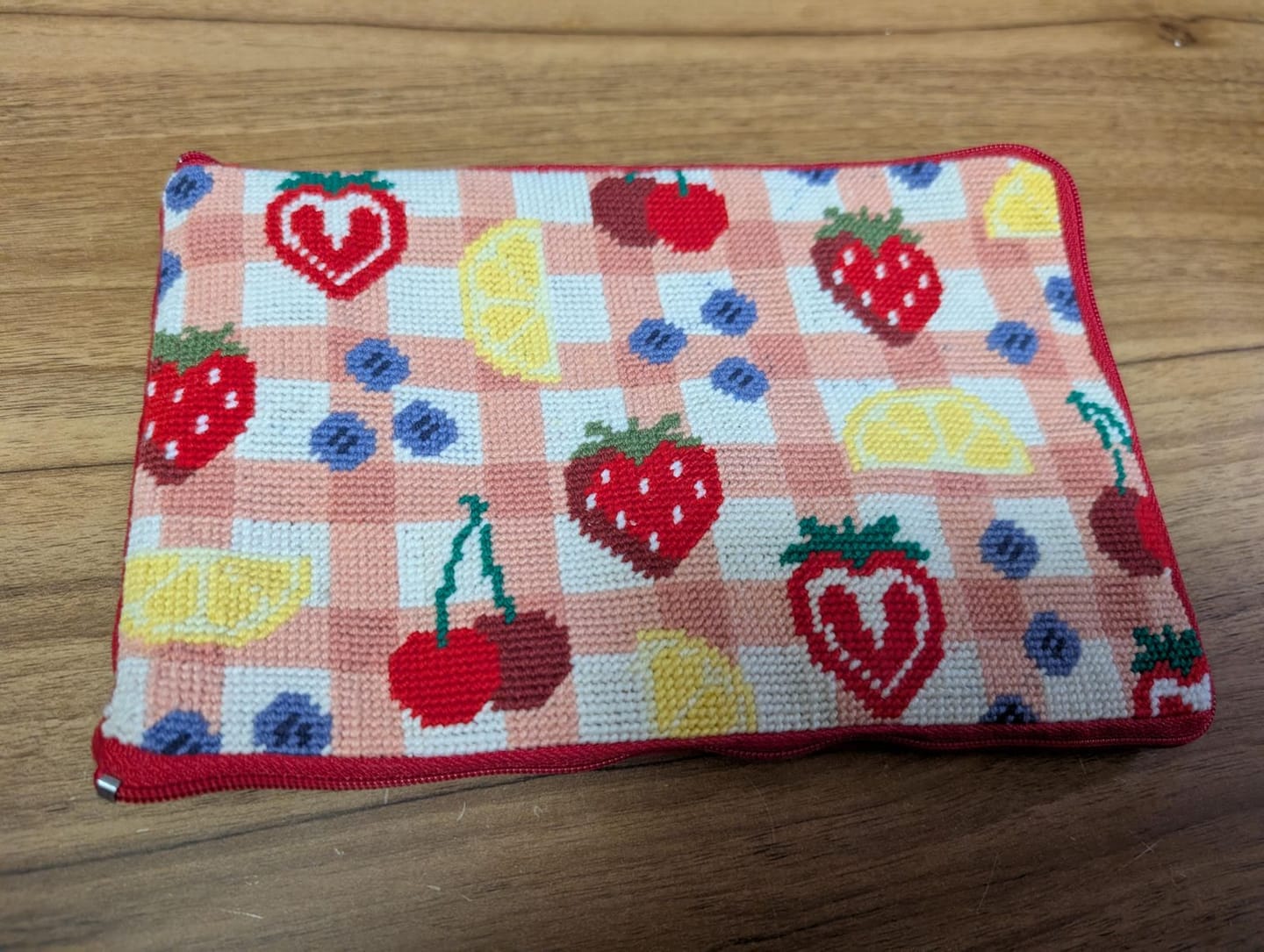 Customer photo review of FRUIT MARKET - Needlepoint Pouch Kit