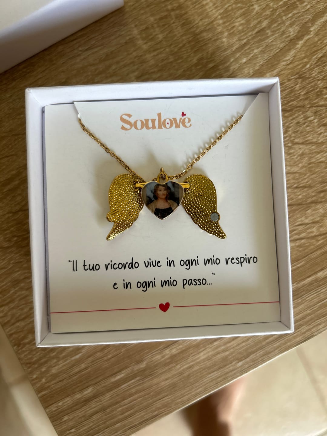 Customer photo review of Collana Angelo con Foto e Incisione ✦ Collana Eternal
