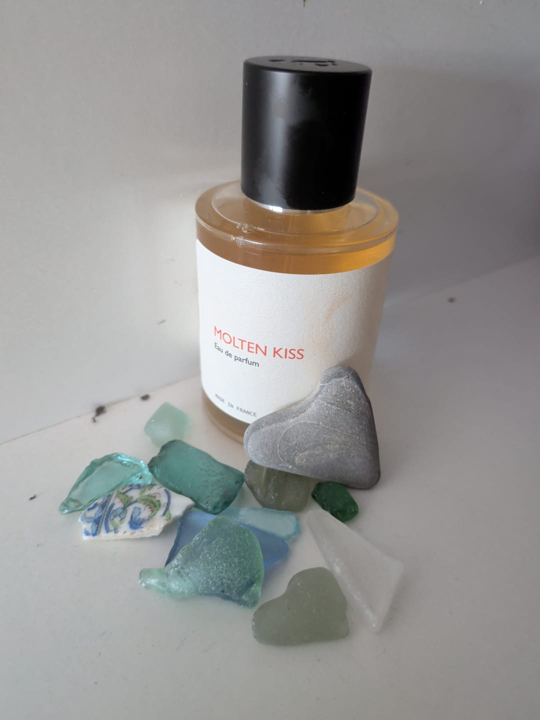 Customer photo review of Molten Kiss