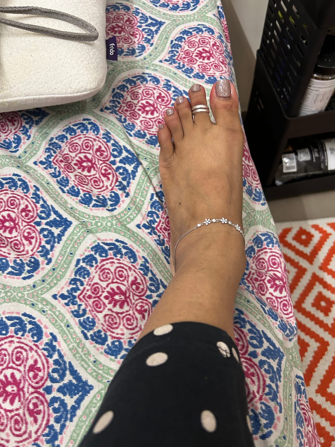 Customer photo review of Sleek Celestial Star Silver Payal for Women