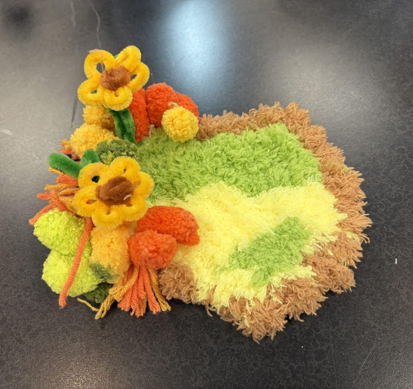 Customer photo review of SUNFLOWER - Moss Coaster Kit