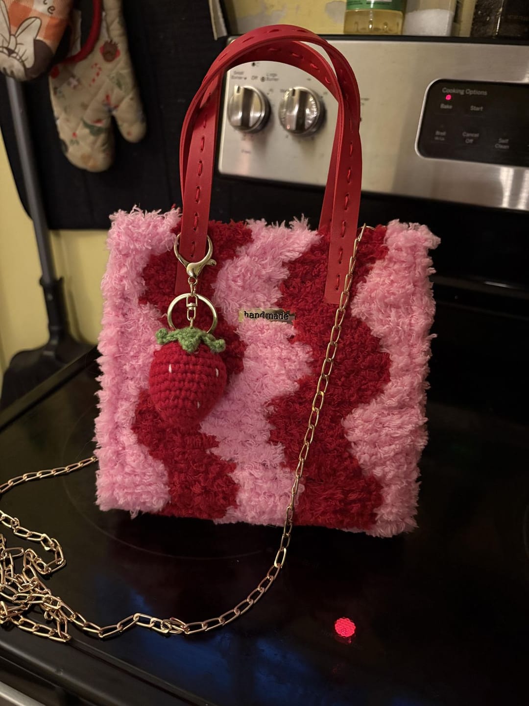 Customer photo review of Pink & Red Wavey - Woven Tote Bag Kit