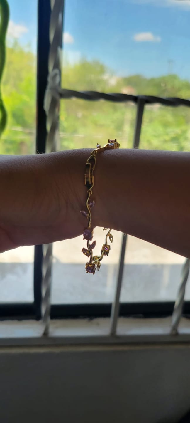 Customer photo review of Pulsera Tulipán