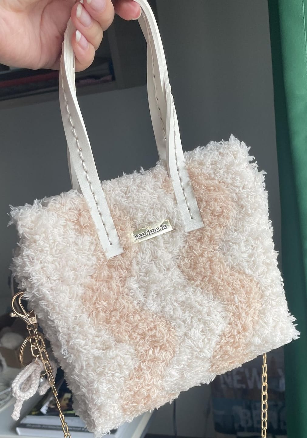 Customer photo review of Neutrals Wavey - Woven Tote Bag Kit