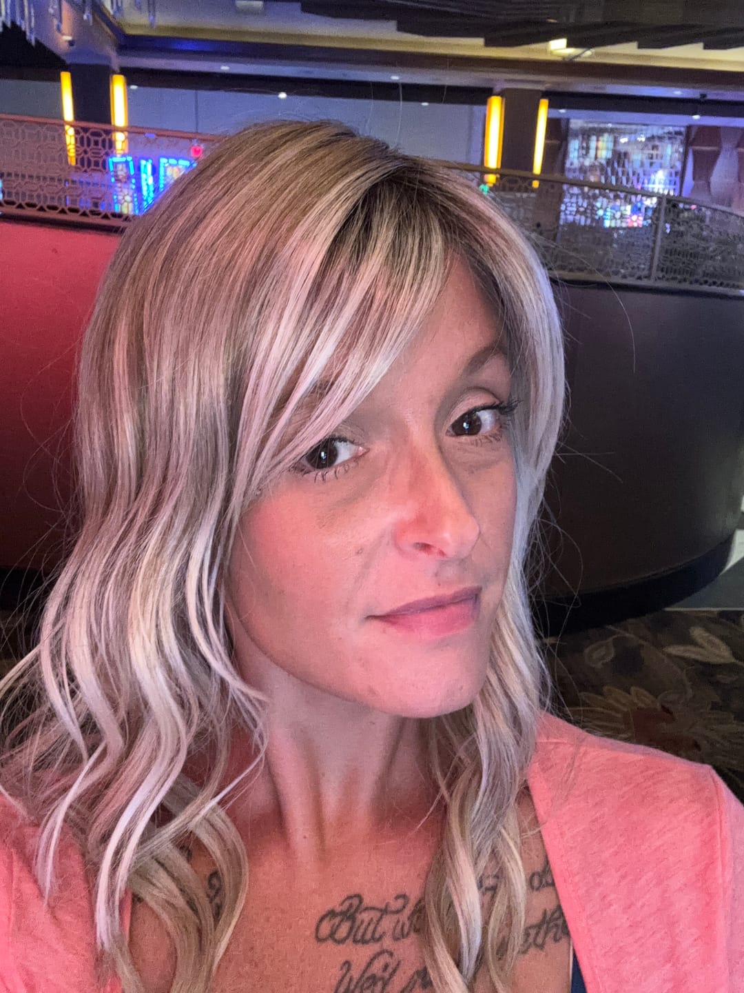 Customer photo review of BEAUTY SHAKER - Neutral Sand Blonde