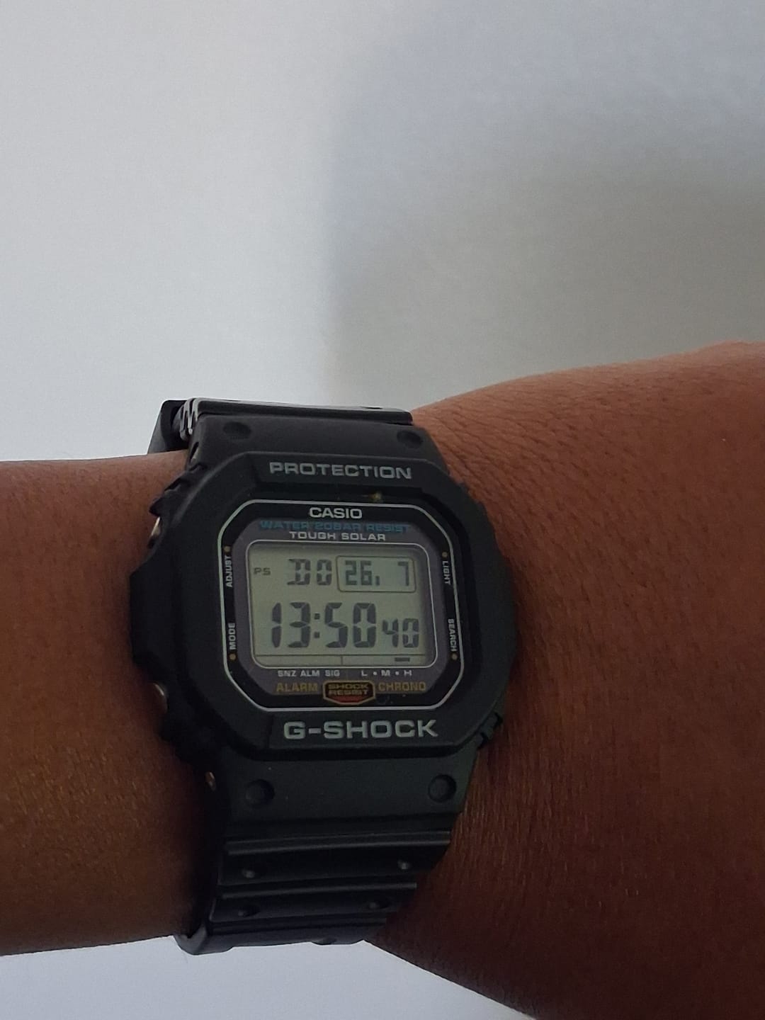 Customer photo review of Reloj Casio G-Shock Vintage G-5600UE-1 Tough Solar