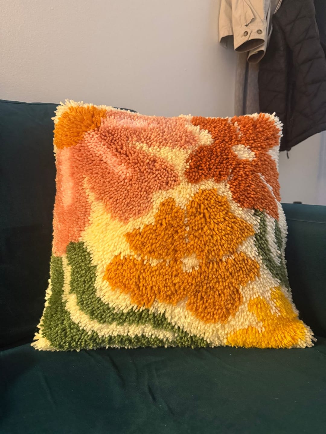Customer photo review of PRETTY PETALS EARTHY - Latch Hook Cushion Kit