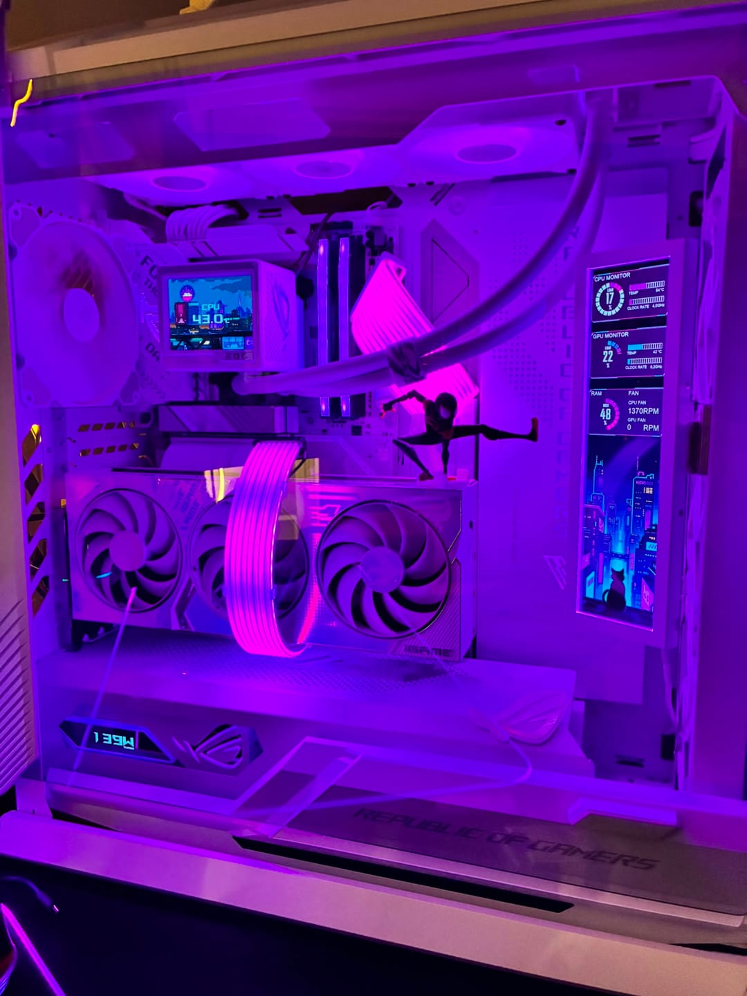 Customer photo review of AsiaHorse PCIE 4.0 16x Shielded Riser Cable