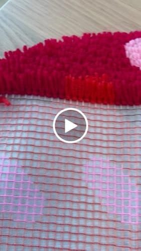 Customer photo review of STRAWBERRY DREAMING - Rug Making Kit