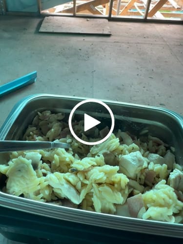 Customer photo review of Harbour Essentials - Wireless & Self Heating Lunchbox