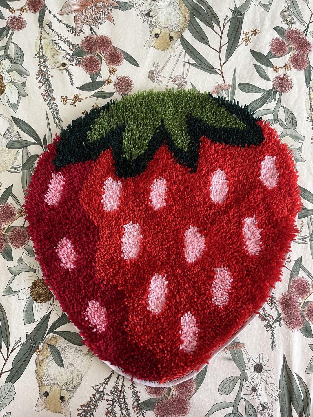 Customer photo review of STRAWBERRY DREAMING - Rug Making Kit