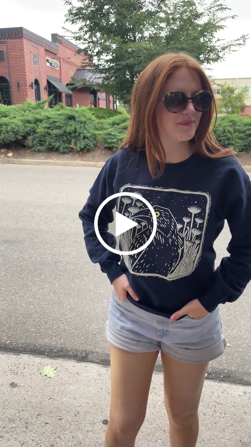 Customer video review of Floral Crow Silhouette Sweatshirt