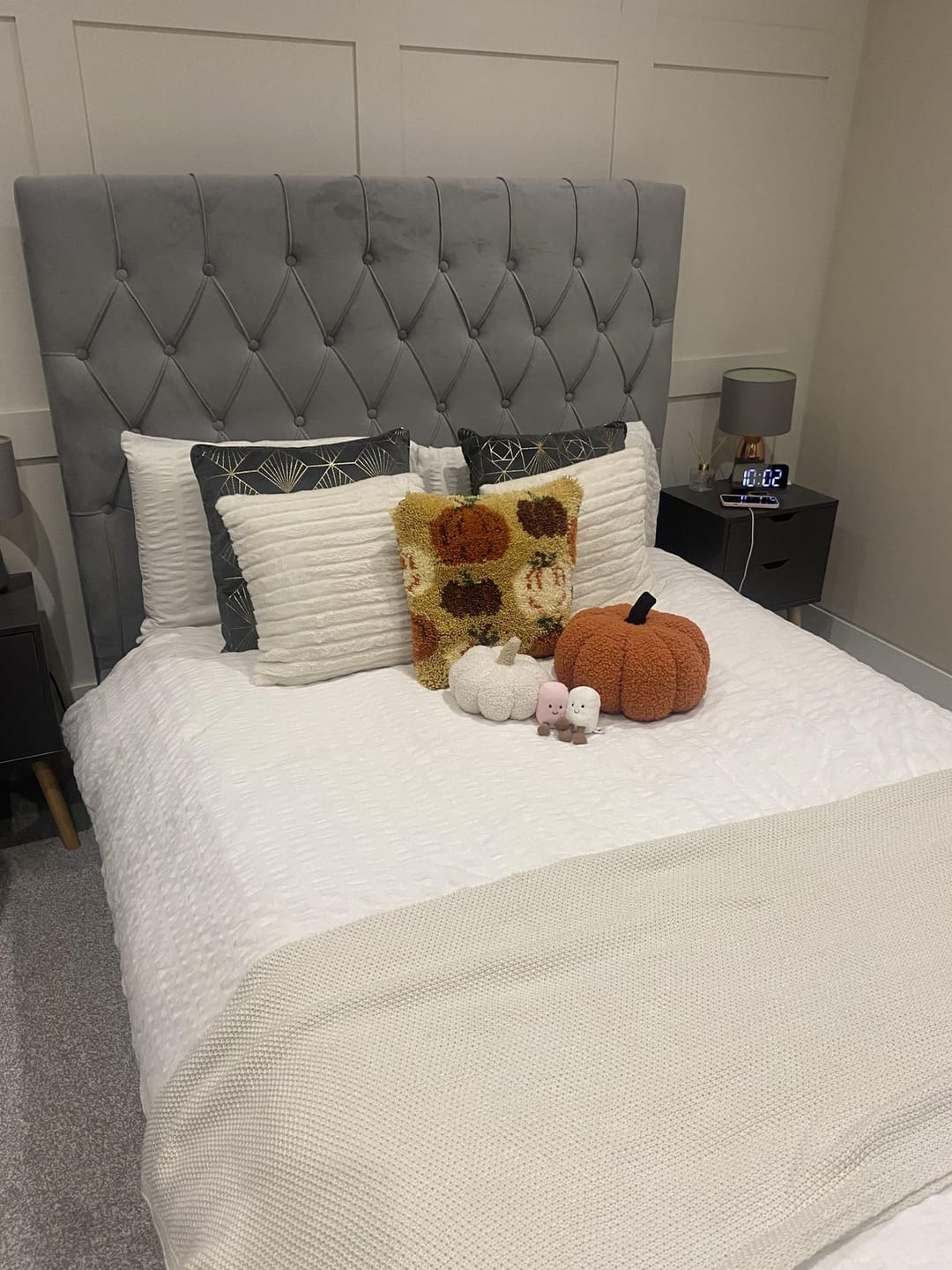 Customer photo review of PURRFECTLY MAGICAL - Latch Hooking Cushion Kit