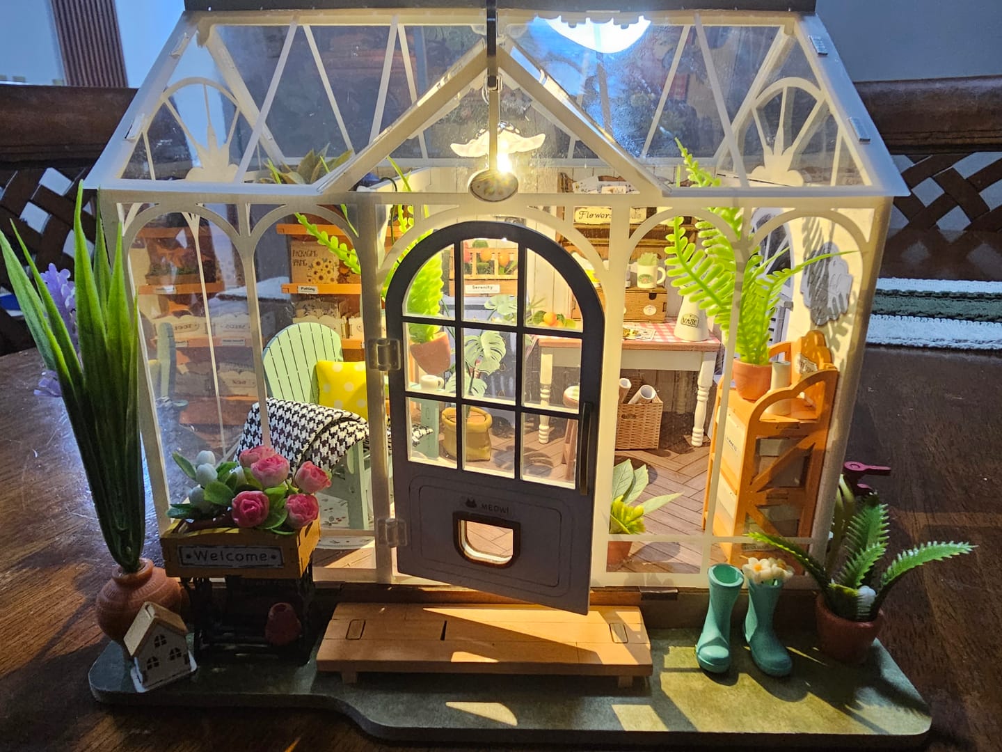 Customer photo review of Rolife DIY Mini House - Casas Miniatura Dreamy Garden House