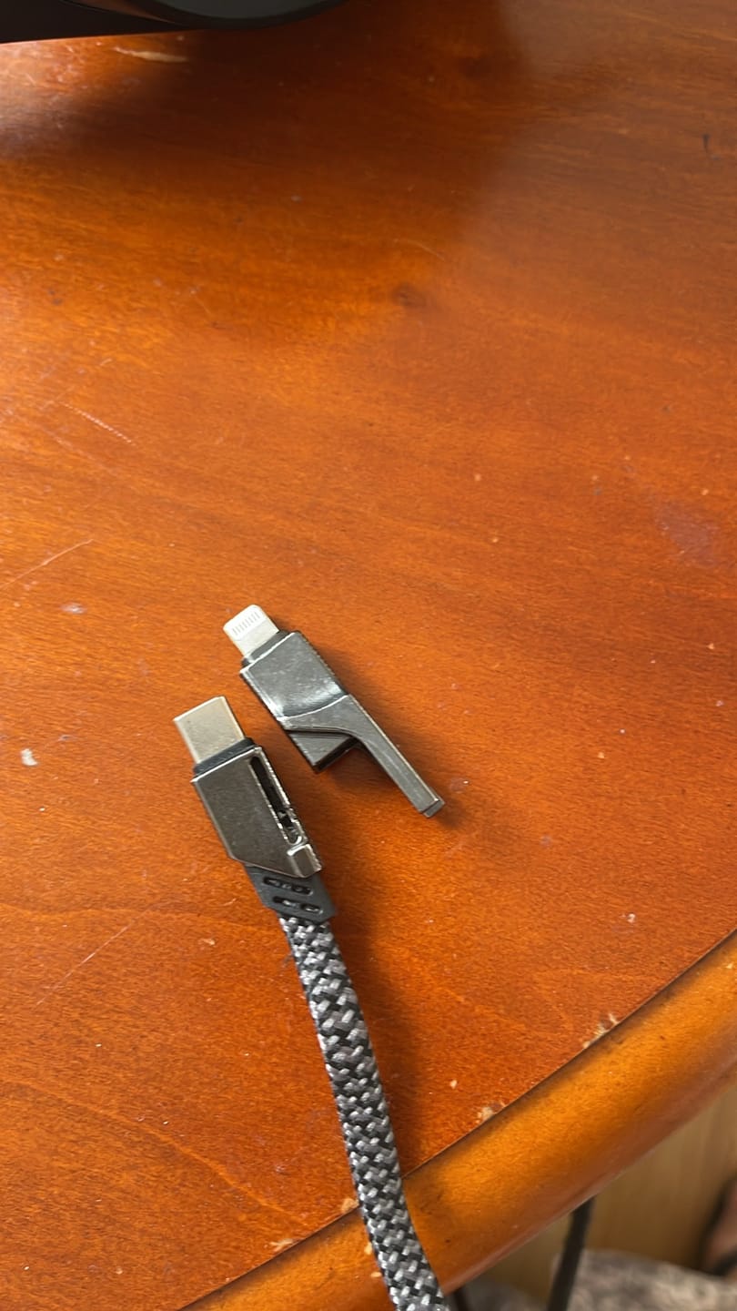 Customer photo review of 3x Titan 100W 4-in-1 Cable