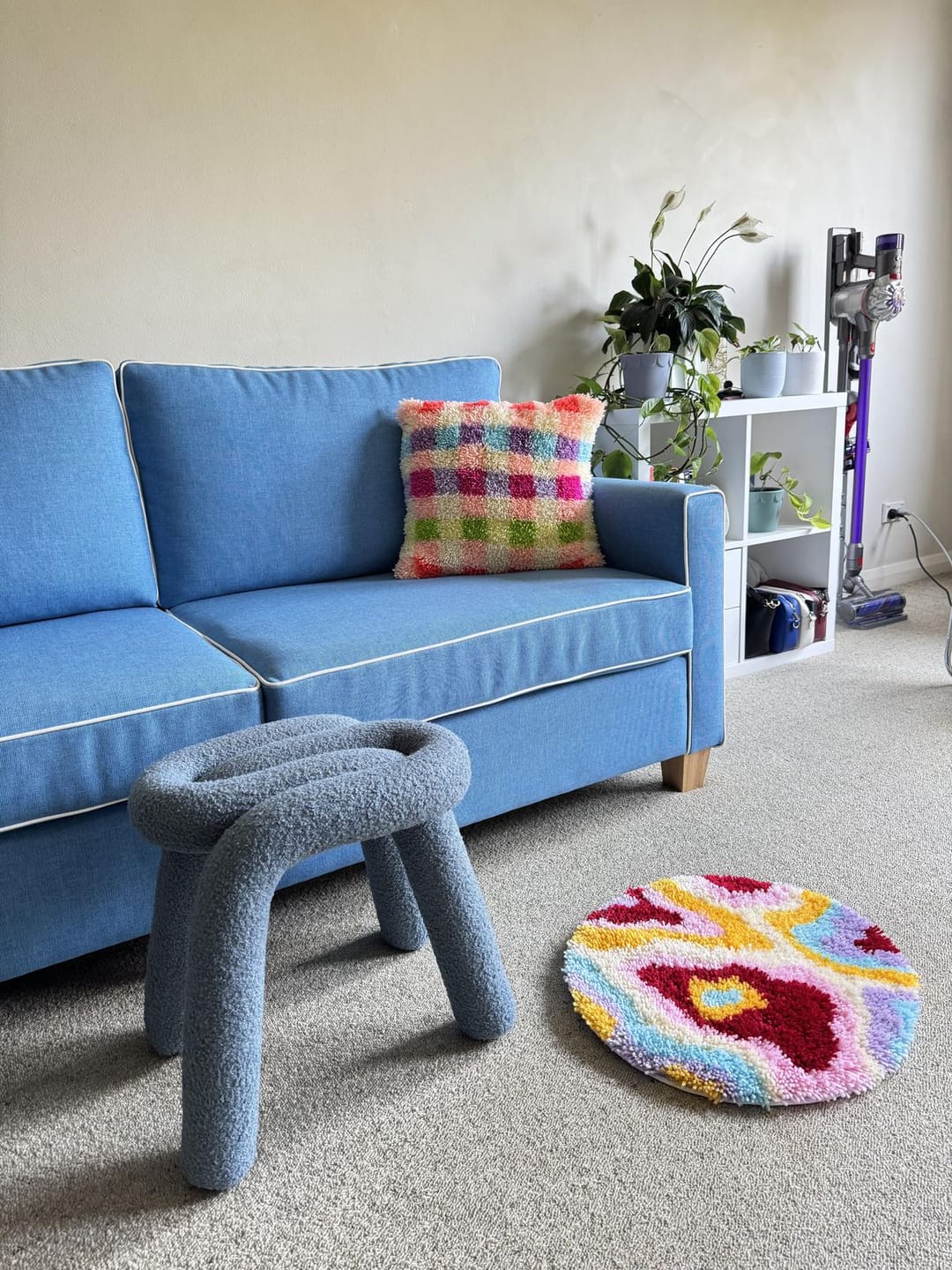 Customer photo review of PSYCHEDELIA - Rug Making Kit