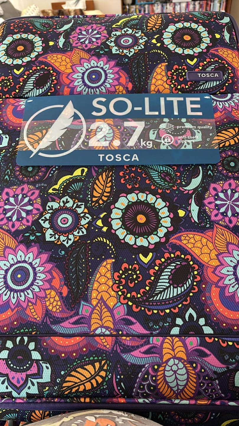 Customer photo review of Tosca So Lite Expandable Softside Large Spinner Suitcase - 79cm - Paisley
