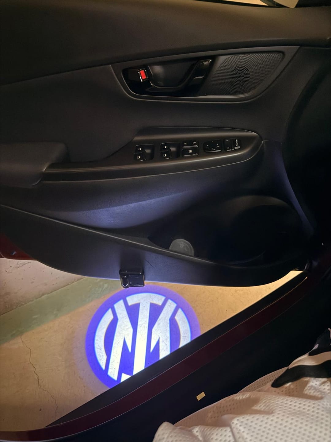 Customer photo review of DriveMode™ Proiettore per tifosi