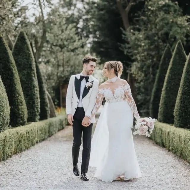 Customer photo review of Lace Bridal Choker