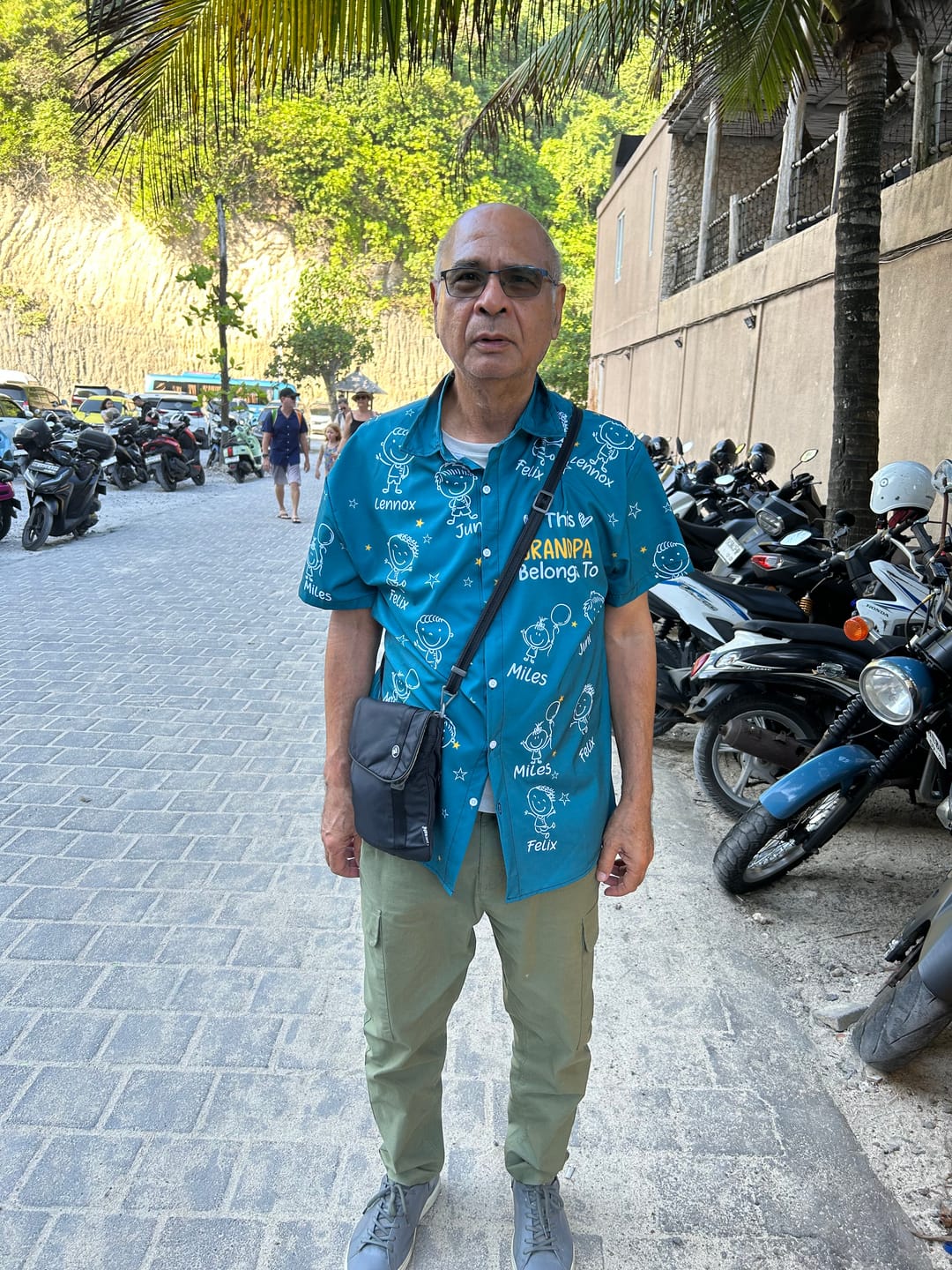 Customer photo review of Personalized Hawaiian Shirt- This Grandpa Belongs To Doodle