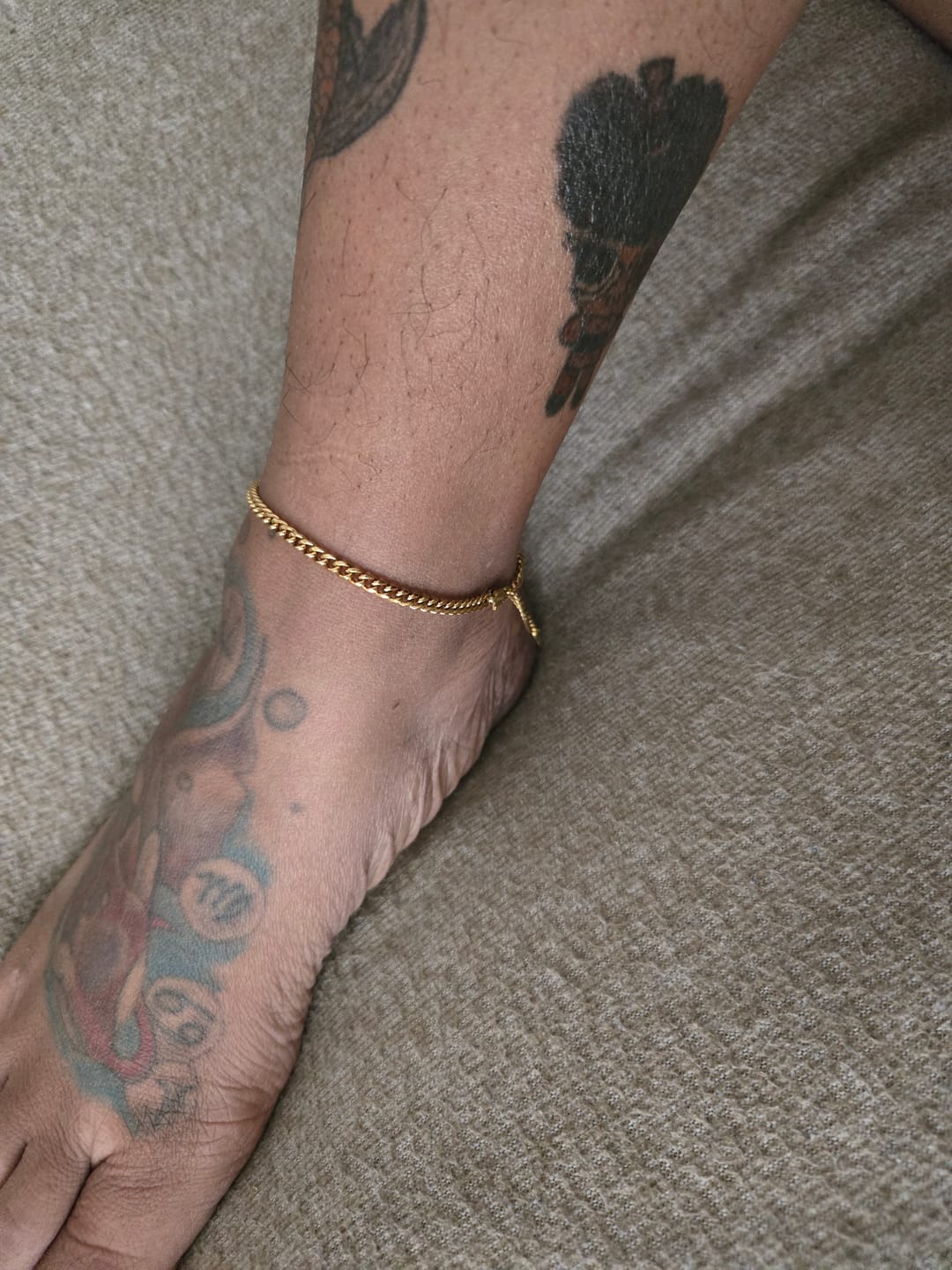 Customer photo review of Cuban Link Anklet - 3mm