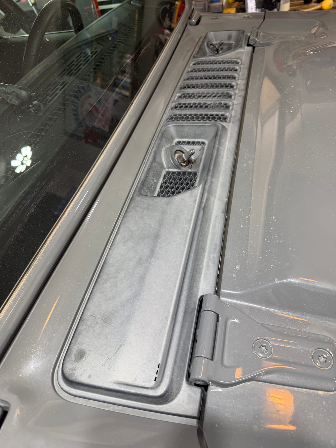Customer photo review of [Limited-Time Offer] Raptorized OEM Cowl Wiper Panel for Jeep Wrangler JL & Gladiator JT | Smoot Texture - Fade-Resistant