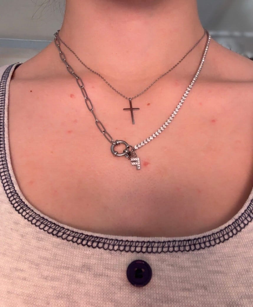 Customer photo review of Divine Cross Kette 14K Vergoldet