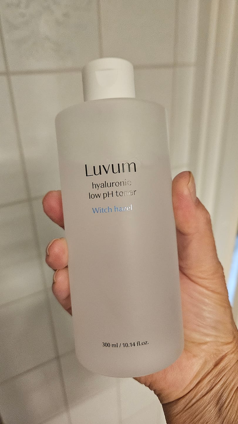 Customer photo review of Luvum Hyaluronic Low Ph Toner (300ml)