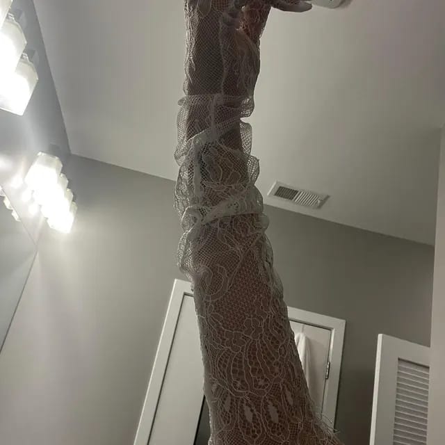 Customer photo review of Long Lace Bridal Gloves