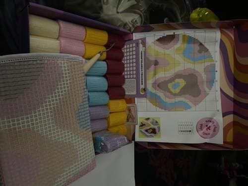 Customer photo review of PSYCHEDELIA - Rug Making Kit