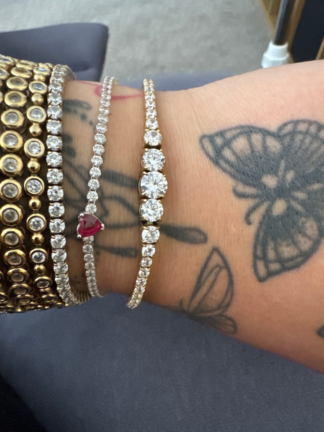 Customer photo review of Luxe Graduated Tennis Bracelet